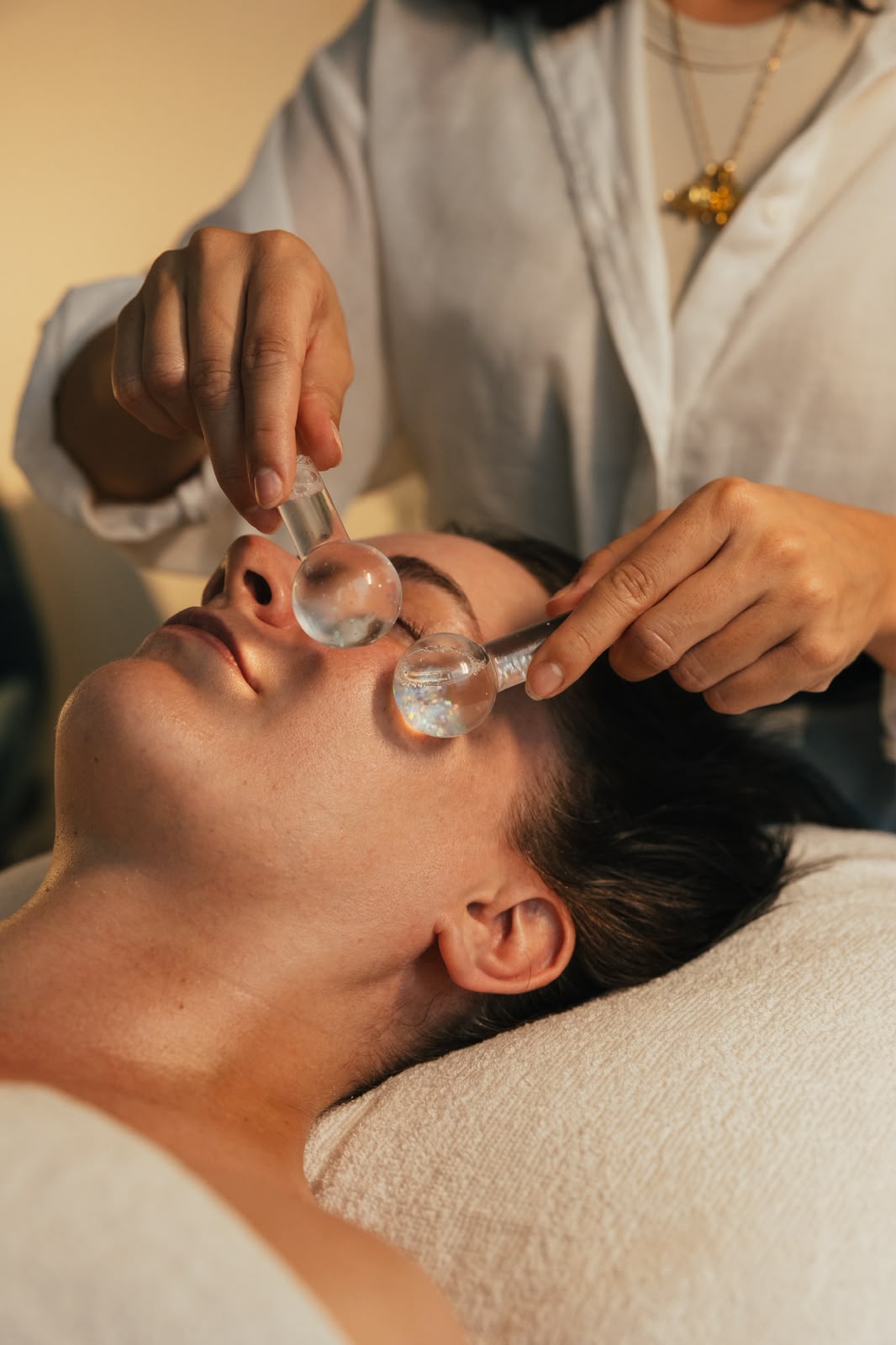 The Restore facial — Skin by Ale Müller